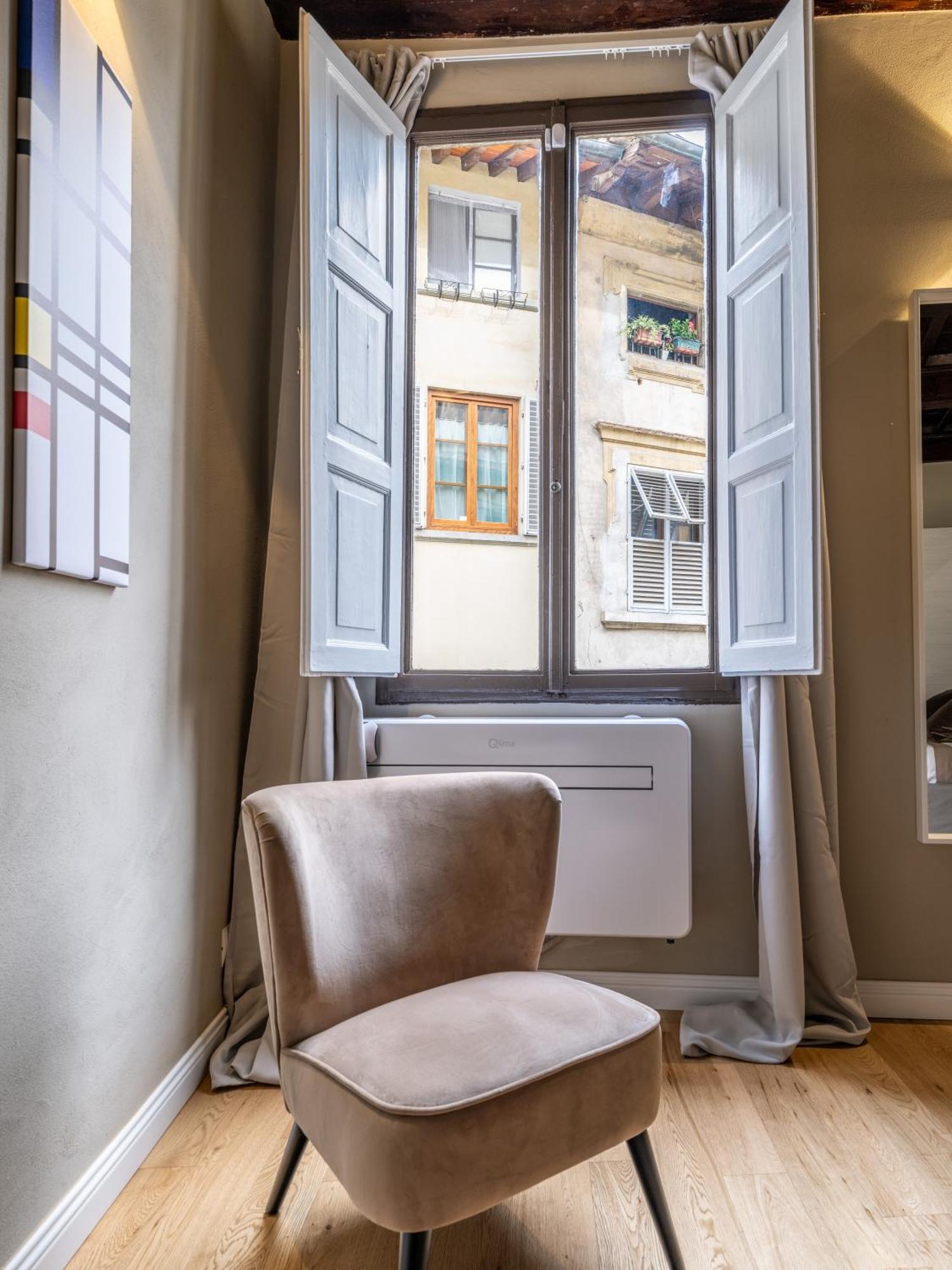 Santa Croce Luxury Suite - Dolcevita Holiday ฟลอเรนซ์ ภายนอก รูปภาพ